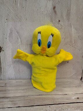 Tweety Bird Looney Tunes Warner Bros Vintage 1994 Plush Hand Puppet (SKU: 154TO)
